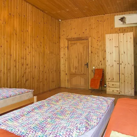 Green Hostel *